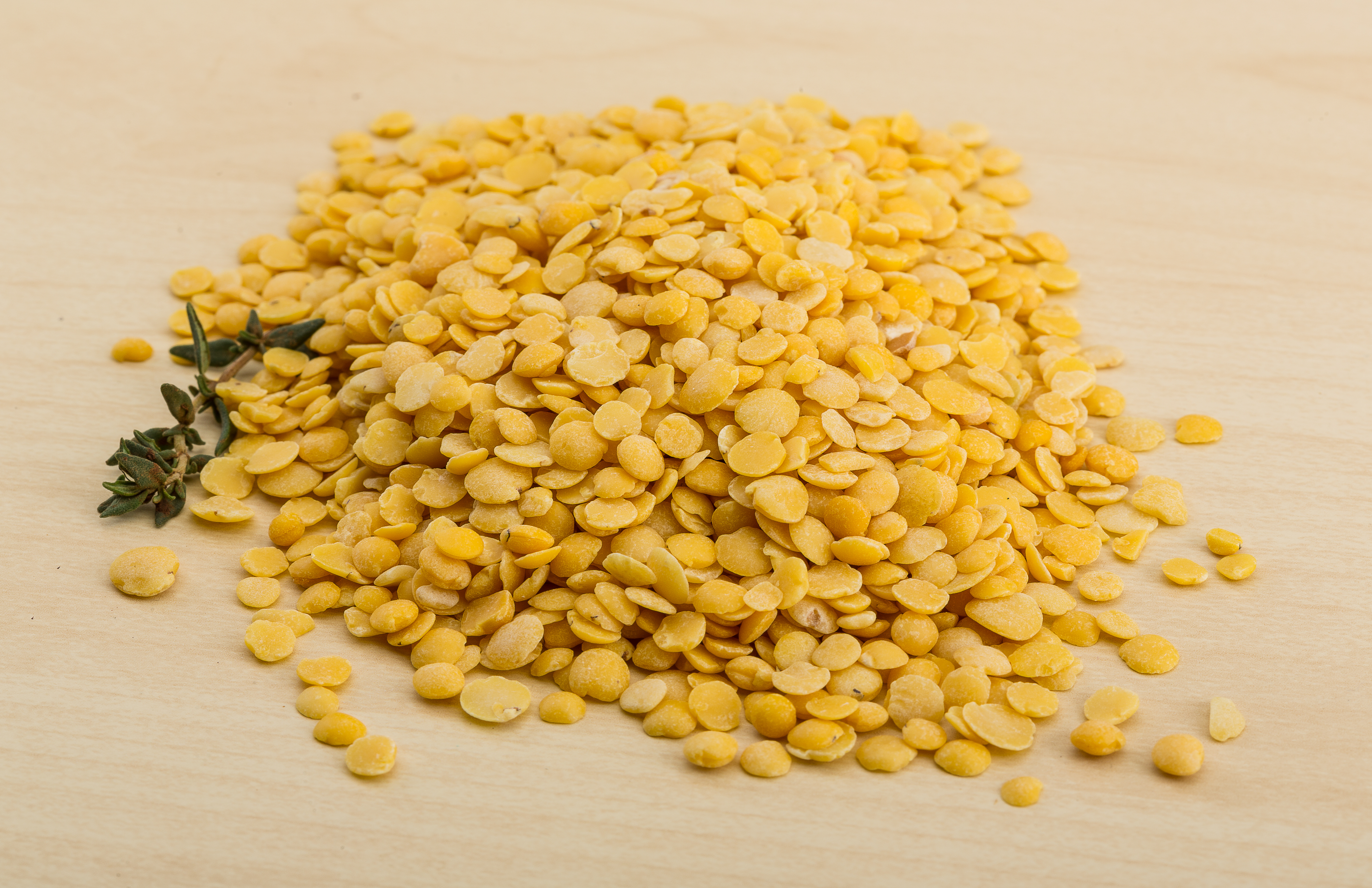 Shree Radhe Export Split Pigeon Peas ( Arhar Dal )